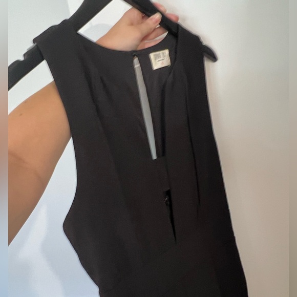 Sienna Sky: Zip-Up Jumpsuit - Picture 3 of 6